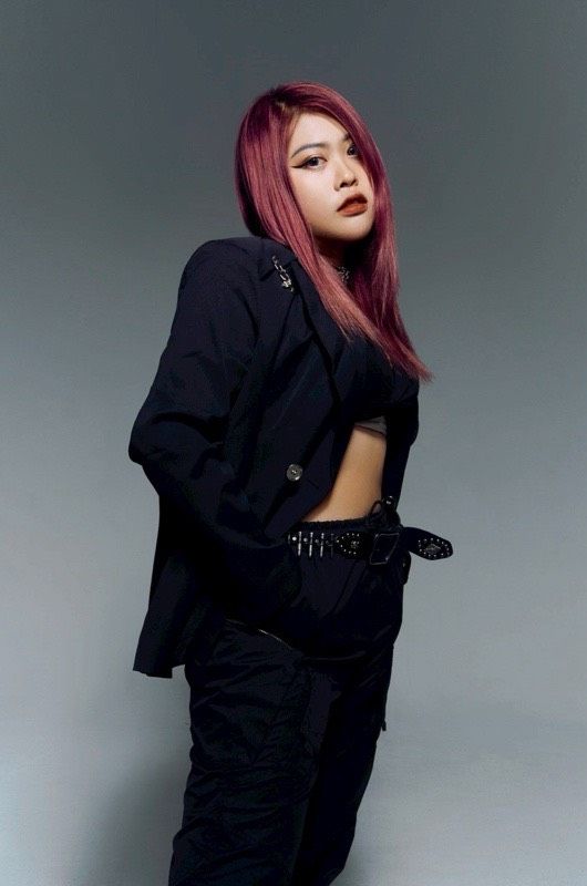 設計師Ada台中燙髮推薦