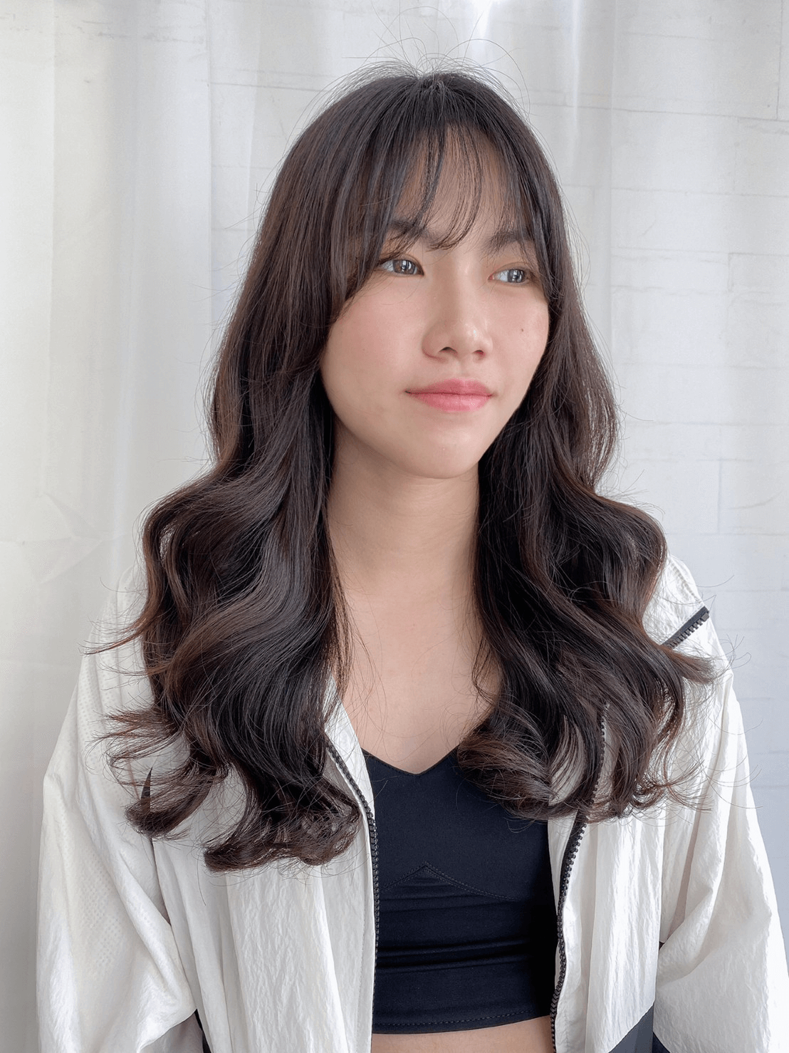 大波浪外翻捲度,女神感造型輕鬆擁有 長髮燙髮作品-台中燙髮推薦