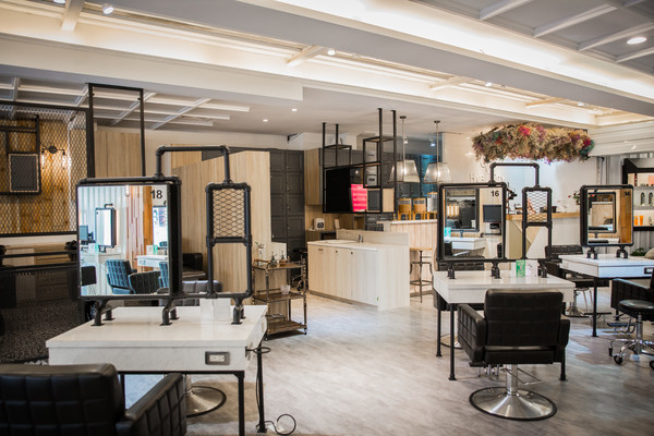HairCity時尚指標店室內環境 室內環境照-台中接髮推薦