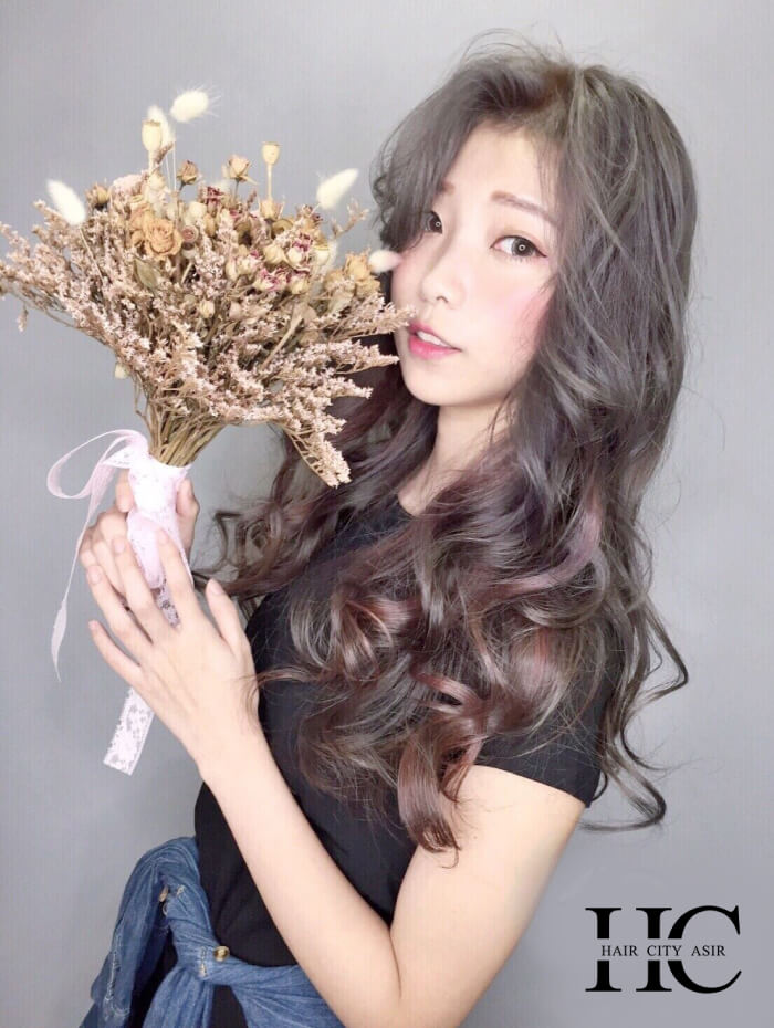 極光灰挑染櫻花-長髮燙髮造型