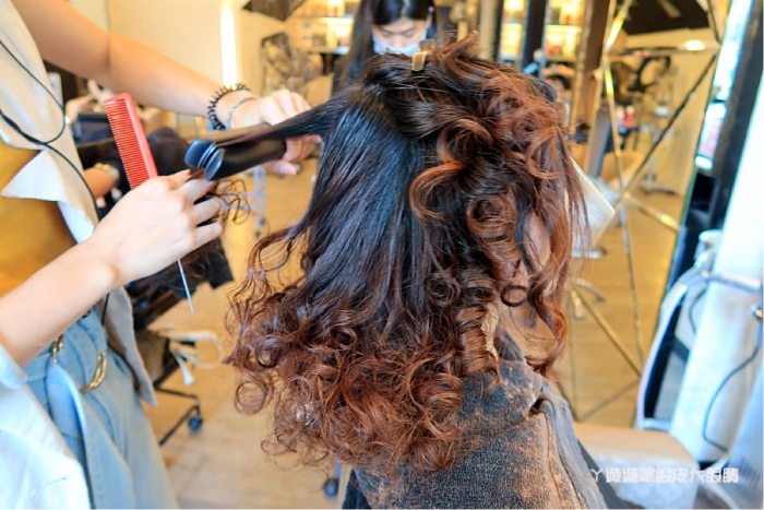 自然捲燙直-一中街燙髮推薦